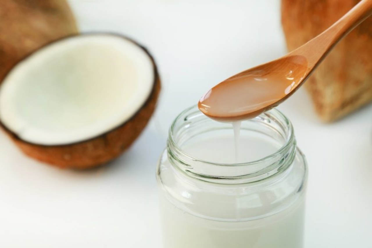 Aceite de Coco: Remedios Naturales para Manchas y Arrugas en la Piel